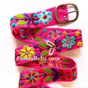 Ceintures brodées à la main ceintures brodées florales fuchsia colorées péruviennes ceinture ethnique florale ceinture bohème cadeaux en laine pour elle ceinture ethnique florale