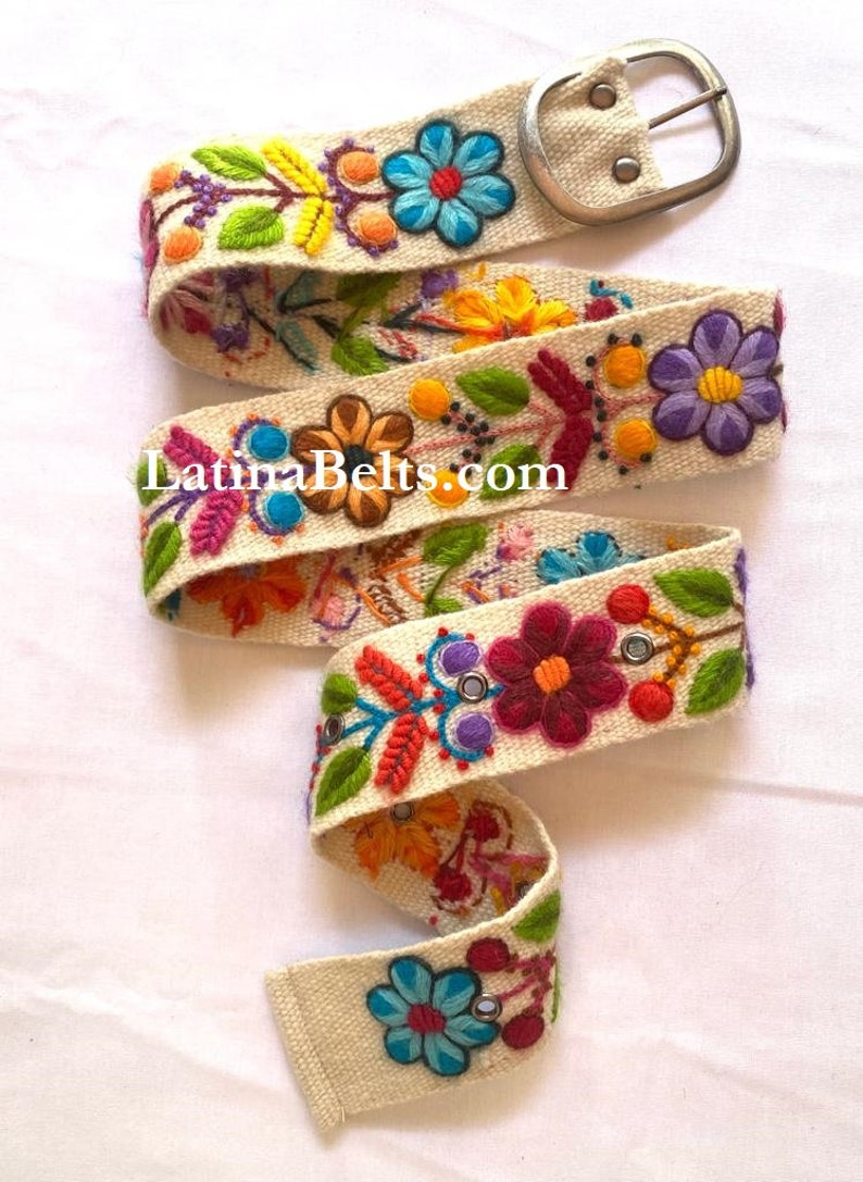 Ceintures brodées à la main ceintures brodées péruviennes colorées florales ceinture ethnique florale ceinture bohème cadeaux en laine pour elle ceinture ethnique florale Off White