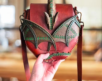 Dragon Embrace XL bag, forest dragon, natural leather