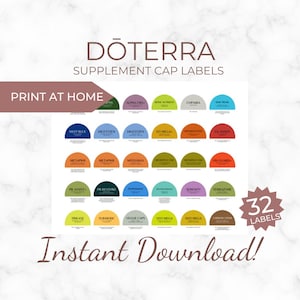 Puede incluir: Una hoja imprimible de 32 etiquetas semicirculares para botellas de suplementos doTERRA. Las etiquetas están codificadas por colores y presentan los nombres de varios suplementos doTERRA, incluidos Deep Blue, DigestZen, MitoMax y Terrazyme. El texto "IMPRIMIR EN CASA" y "¡Descarga instantánea!" también está incluido en la hoja.
