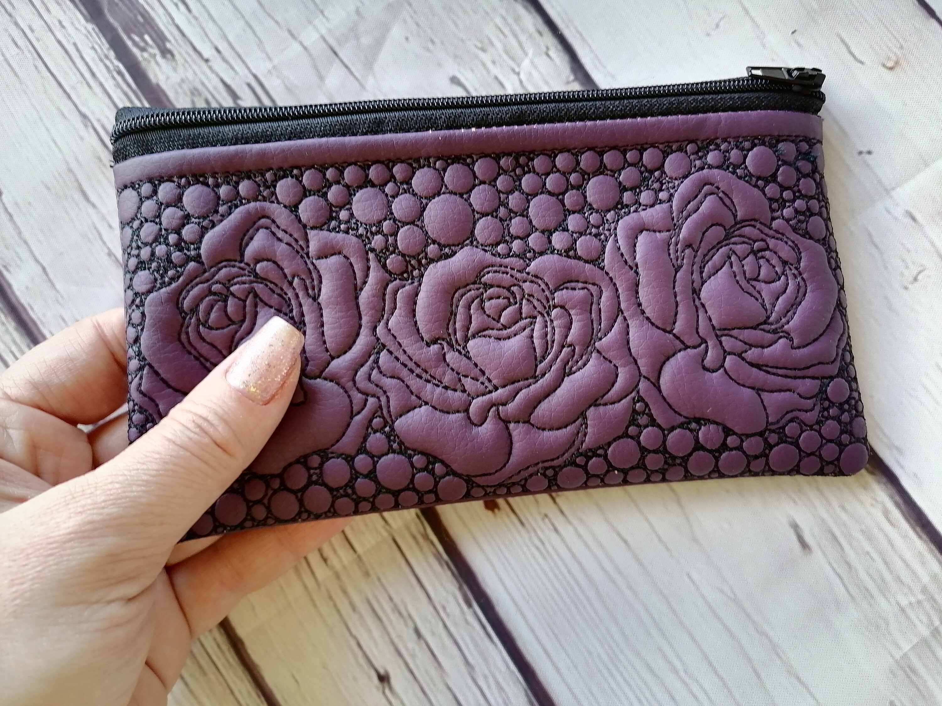 ITH Zipper Bag Rose Embroidery Design in the Hoop Phone Case