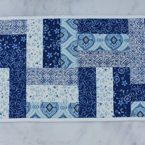 Table Runner - Handmade Patchwork Quilted
