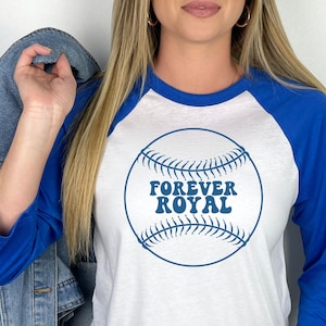 Youth Nike Salvador Perez Royal Kansas City Royals Player Name & Number T- Shirt