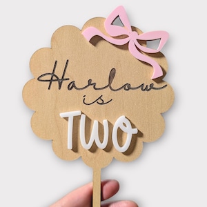 Personalized Bow Cake Topper, Beautiful Wood Custom Name Cake Decor, Custom Age Acrylic Birthday Party Decorations, Scallop Coquette Bow