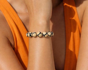 10mm Tibetan Style Turtle Back dZi Bracelet: Natural Agate & Giraffe Skin Agate Stretch Bracelet Natural Agate Stretch Bracelet Gift for Her
