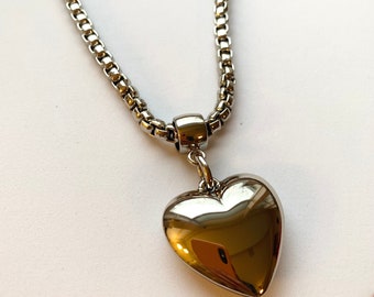 Bubble Gold Puffy Heart Pendant Necklace: 18k Gold-Coated Zamak | Jewelry Gifts Jewelry Gift Resort Jewelry | Galentine's Gift