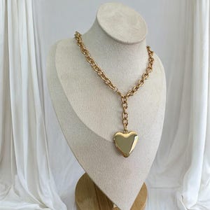 Chunky Chain Necklace with Gold Heart Charm | Jewelry Gifts