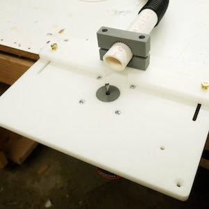 Lone Buck Guitars Luthier&#39;s Compact Reversible Trim Router Table Tool With Fence and Dust Collection HDPE