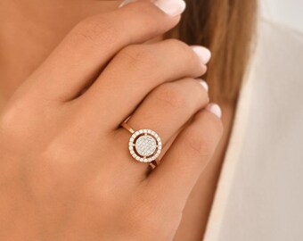 14K Gold Natural Diamond ring Size 8