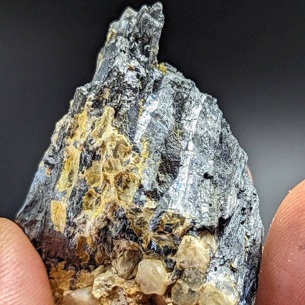 Stibnita, mina Antimony Bluff, condado de Sevier, Arkansas, muy rara y única
