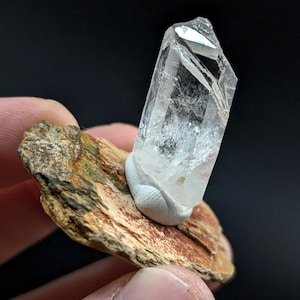 Arkansas Etched Quartz Crystal Point - OOAK, natural mineral specimen, AR, USA