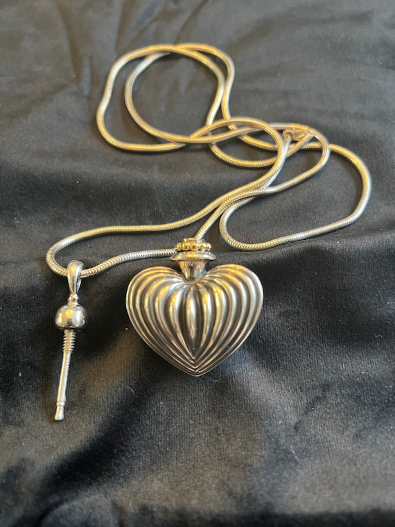 Lagos heart necklace deals