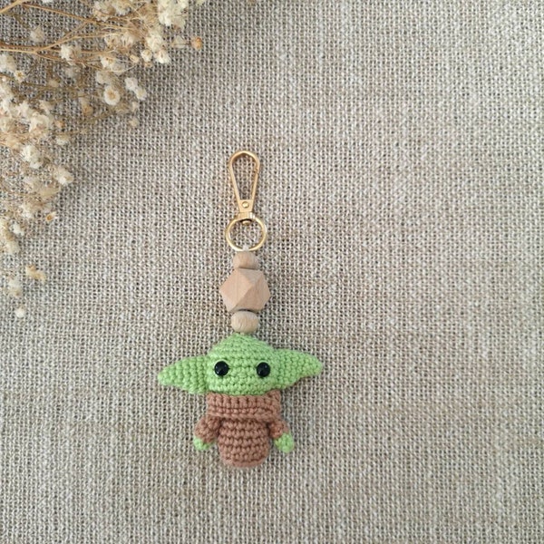 Keychain Baby Yoda, Amigurumi keychain, bag charm Baby Yoda, Grogu, keychain Grogu