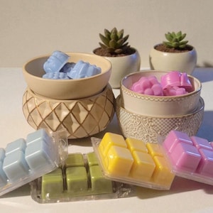 Electric Candle Warmer Wax Aromatherapy Fragrance Burner Gift Free 9oz Wickless Candle Home Decor