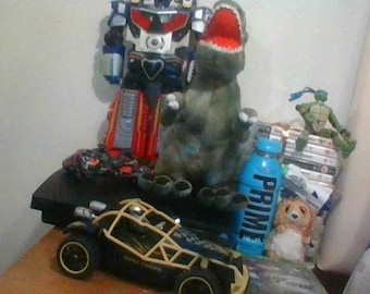 5 TOYS PRIME AND A PS3!!!