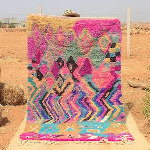 Pink Moroccan Wool Rug: Handwoven Berber Azilal Style