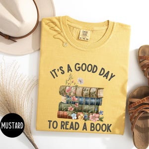 Reading Teacher Shirt, It&#39;s a Good Day to Read a Book Tshirt, Book Lover Tee, Back To School Librarian Shirt,  Teacher Appreciation Gift