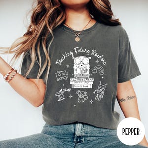 Reading Teacher Shirt, Teacher Read Comfort Colors Shirt, Read Kids Tee,Book Lover Shirt,Kindergarten Gift,Teaching Future Readers,Librarian
