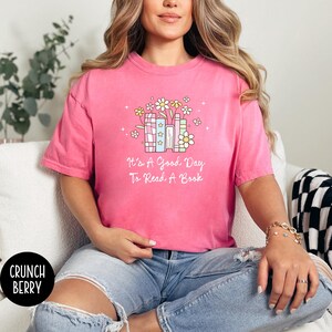 Reading Teacher Shirt, It&#39;s a Good Day to Read a Book Tshirt, Book Lover Tee, Back To School Librarian Shirt,  Teacher Appreciation Gift