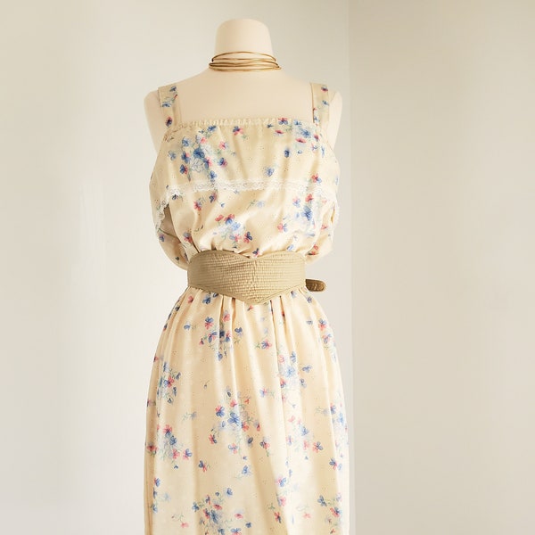 Vintage 70s to 80s BOHO Cotton Eyelet Floral Sleeveless Blouson Sun Dress, Small to Medium
