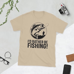 I&#39;d Rather Be Fishing T-Shirt – Funny Fishing Shirt for Anglers, Bass Fishing Gift, Fisherman Graphic Tee, Outdoors Fishing Apparel T-Shirt