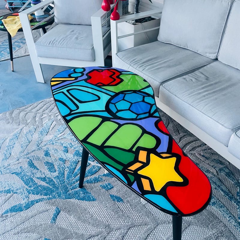 Gallery Detail: Urban Table