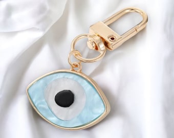 Evil Eye Key Ring / Gold Tone / Pearl Keychain