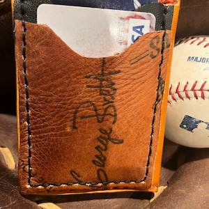 Cartera minimalista de George Brett
