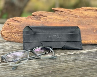 Handcrafted Leather Glasses Case, Leather sunglass case, Hand stitched leather glasses pouch