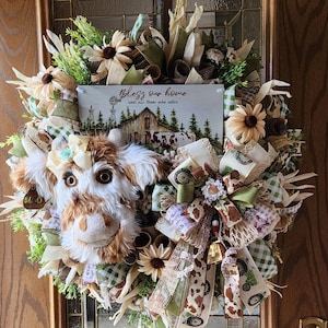 Rustic Farmhouse Cow Wreath, Country decor, Welcome Wreath, Front Door Year-Round Wreath, Sunflower Wreath, Inside Country Wreath.
