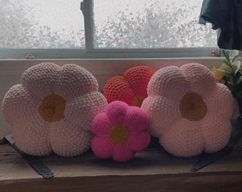 Retro Flower Pillow Large
