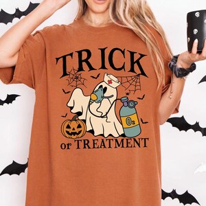 Halloween Respiratory Therapist Shirt, RT Halloween Shirt, Respiratory Therapy Sweatshirt, Spooky Nurse Ghost Shirt, Lung Therapist Gift