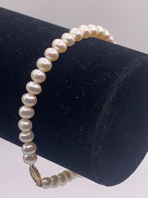 14 kt gold clasp and freshwater pearl bracelet - image 2