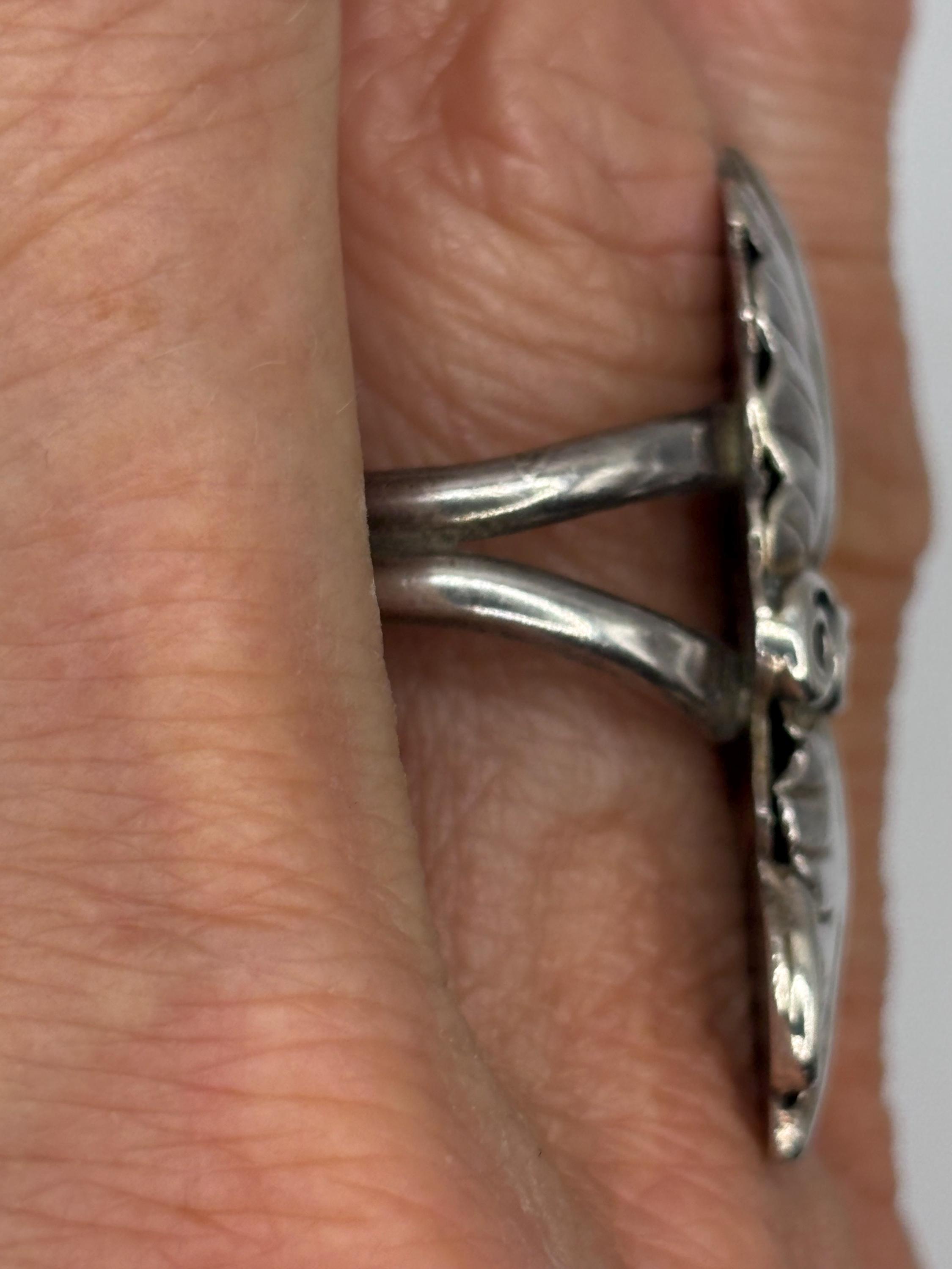 Eddie Secatero Sterling Silver Ornate Flower Leaf Vintage Size 8