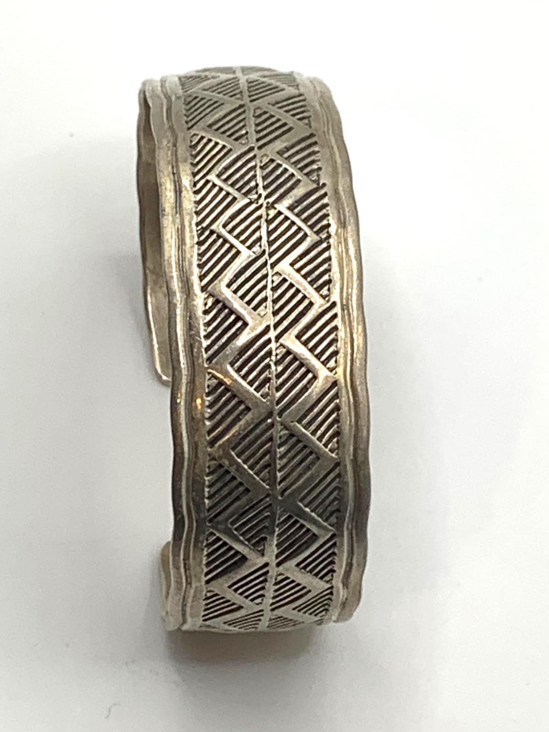 Douglas Etsitty Hand-stamped Cuff Bracelet, Navajo. Handmade