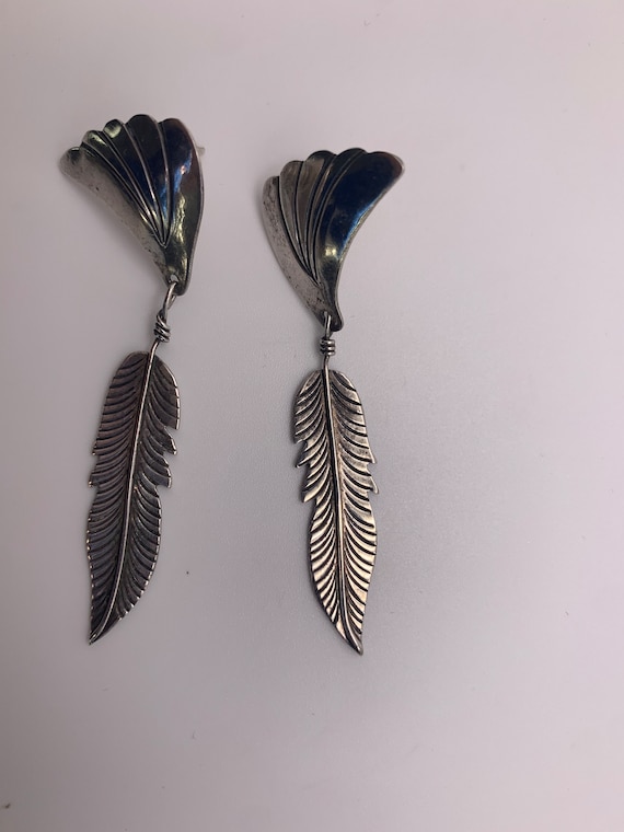 Handmade Sterling silver dangle shell shape and f… - image 1