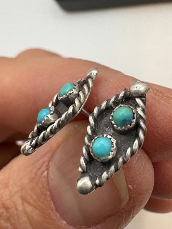 Handmade vintage turquoise inlay zuni post stud e… - image 5