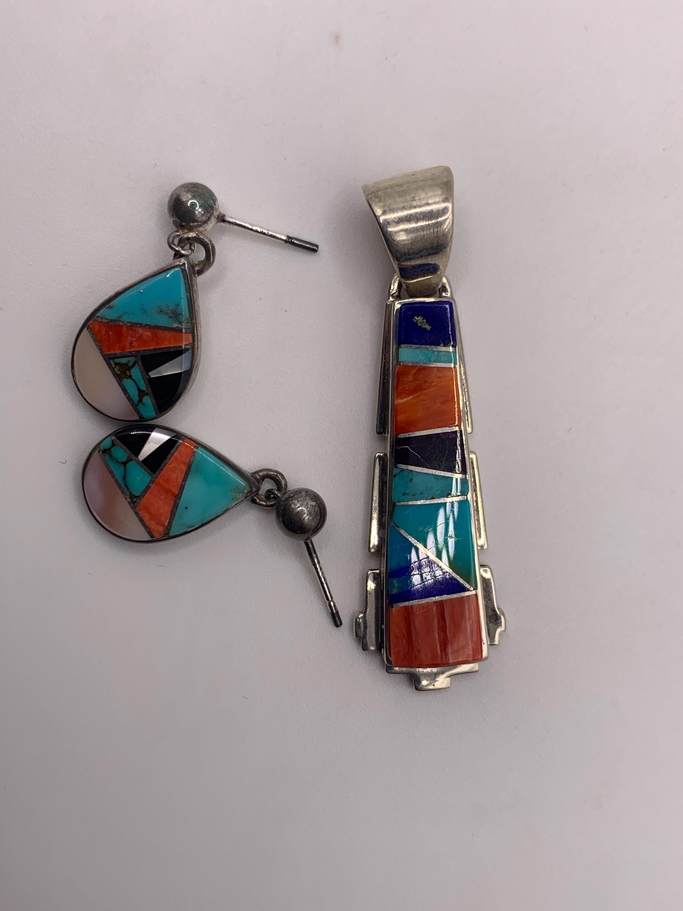 Wear ART! Touch of Santa Fe (TSF) Sterling Zuni Inlay Pendant 