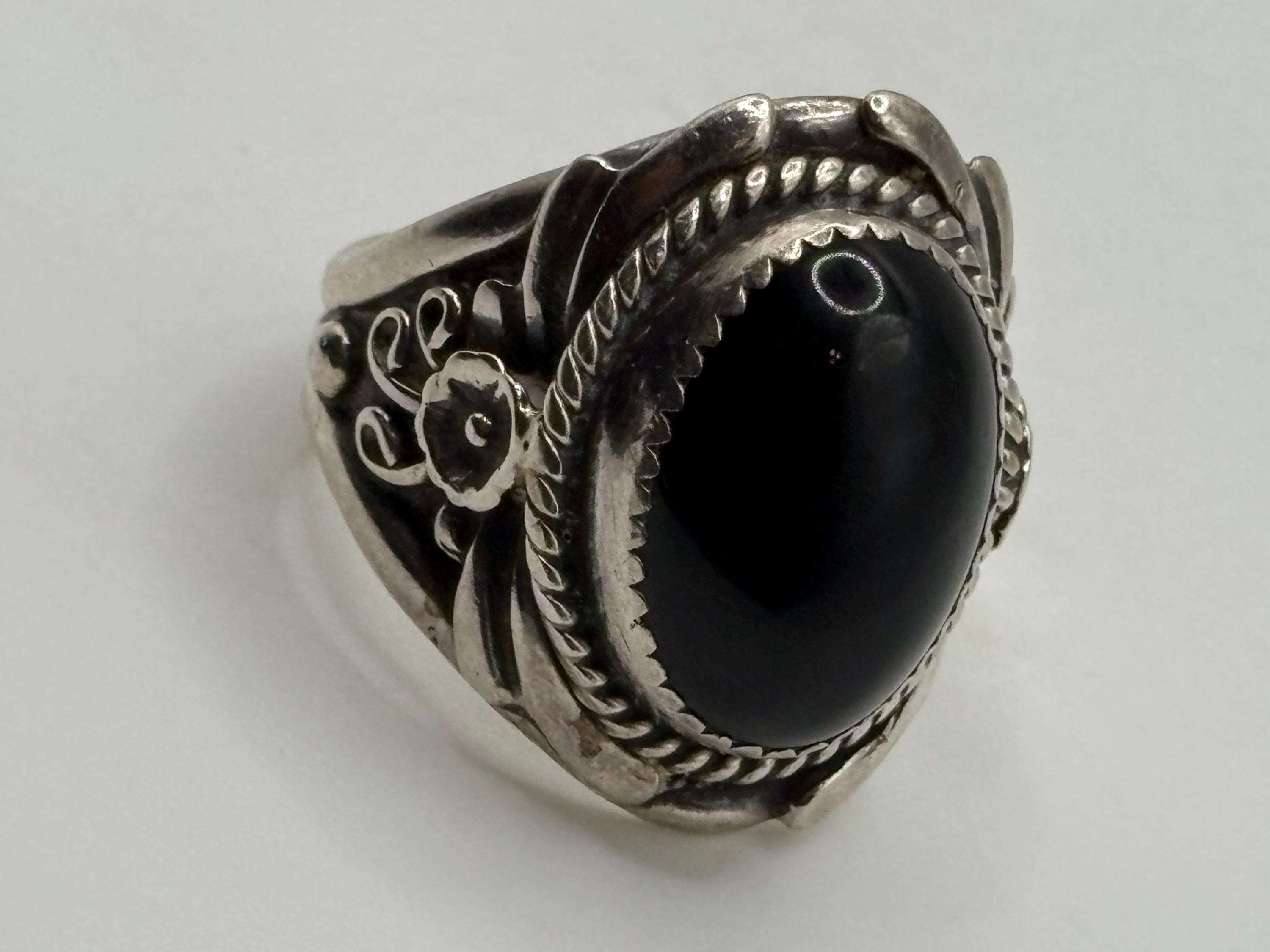 navajo Onyx オニキスsilver 925 シルバー リング Vintage Navajo Sterling Silver & Black Onyx Ring Size 10.5 - Oval