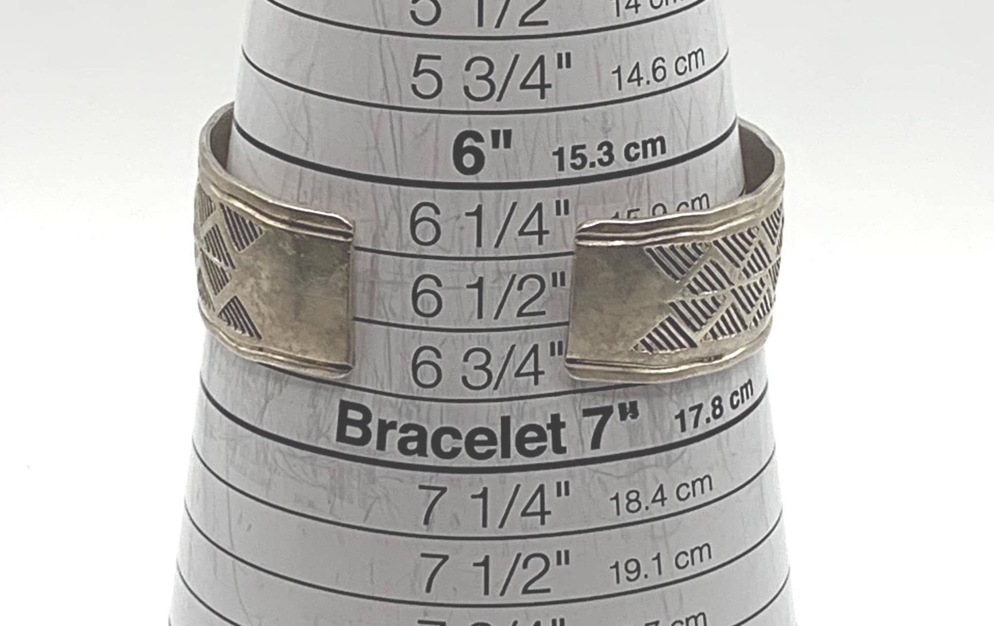 Douglas Etsitty Hand-stamped Cuff Bracelet, Navajo. Handmade