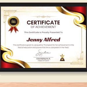 Puede incluir: Un certificado de logro rojo y dorado con una estrella dorada y el texto "Brand Award" en un círculo rojo. El certificado se entrega a Jenny Alfred por su logro en el campo de la educación. El texto "This Certificate Is Proudly Presented To" y "Signature" también están incluidos.