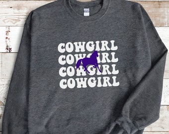 Retro Cowgirl Shirt, Geschenk für Cowgirl, Barn Girl Pullover, Bauernhof Mädchen Sweatshirt, Geschenk für Country Girl, Outdoor Sweatshirt für Pferdeliebhaber