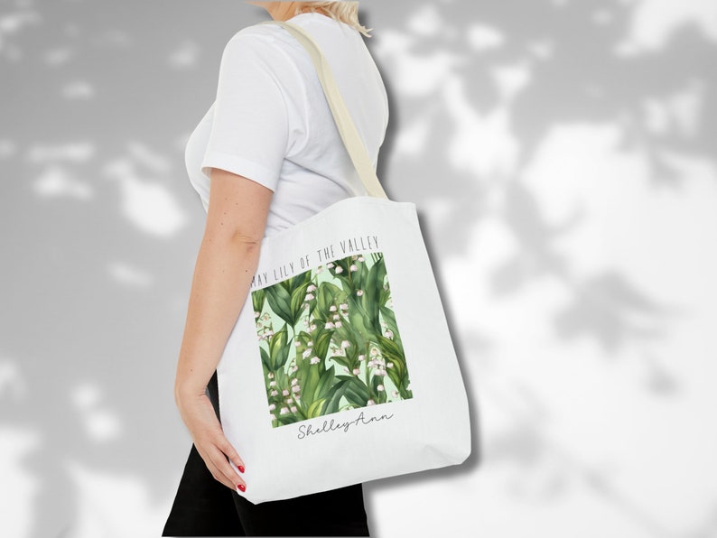 Birth Month Flower Personalized Gift, Bridesmaid Gifts, Canvas Tote Bag, Wedding Party Gift, Gift for Gran, Proposal Gift Birth Flower Bag Beige