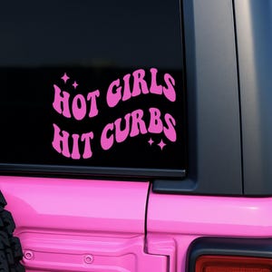 Calcomanía de vinilo &quot;Chicas atractivas en la acera&quot;, calcomanía humorística de chicas atractivas, calcomanía impermeable, calcomanía divertida para auto, calcomanía linda para conductores noveles, calcomanía femenina para parachoques
