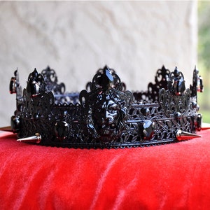 LION Black Spikes Gothic Crown, King Crown, Male Crown, Men&#39;s Crown, Crowns and Tiaras, black, Head Accessories, Custom Crown, halloween
