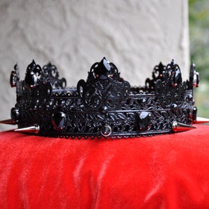 Black Spiked crown ANY COLOR RHINESTONES Gothic King Mens crown Spike crown Black tiara with metal spikes Black crown Black wedding crown