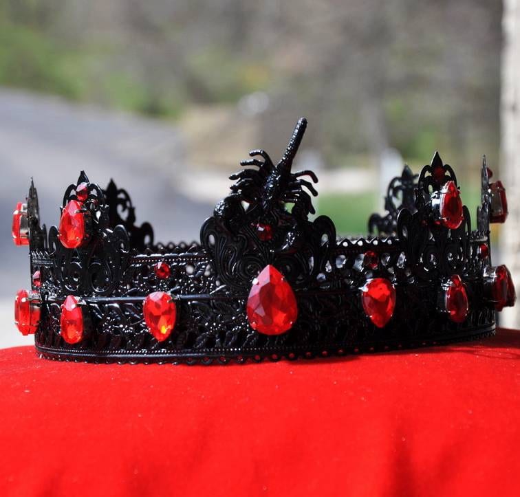 Elegant Black Wire Crown with Red Gem Amazon.com: Queen Crown for Women,CIEHER Gothic Baroque Red  main image 2