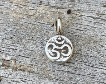 Om/Aum Silver Charm Hobby Jewelry Making