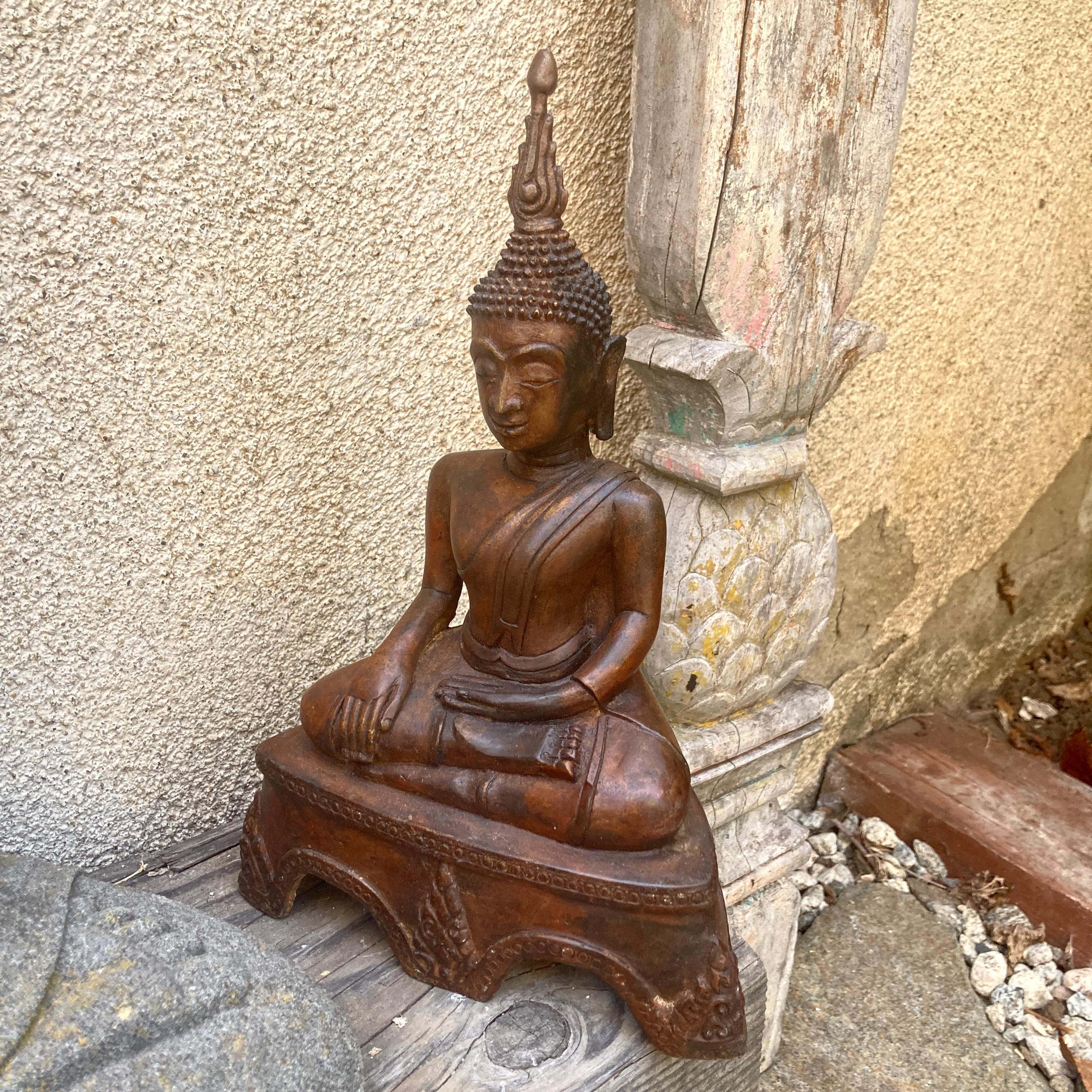 ブロンズ 仏像風オブジェ 風水吉兆 ブロンズ風 印相を、組む、タイ式 仏像装飾 心の平安の象徴