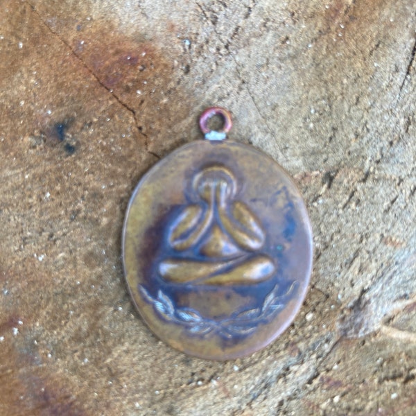 Lucky Buddha Pidta Amulet Pendant Protection Jewelry